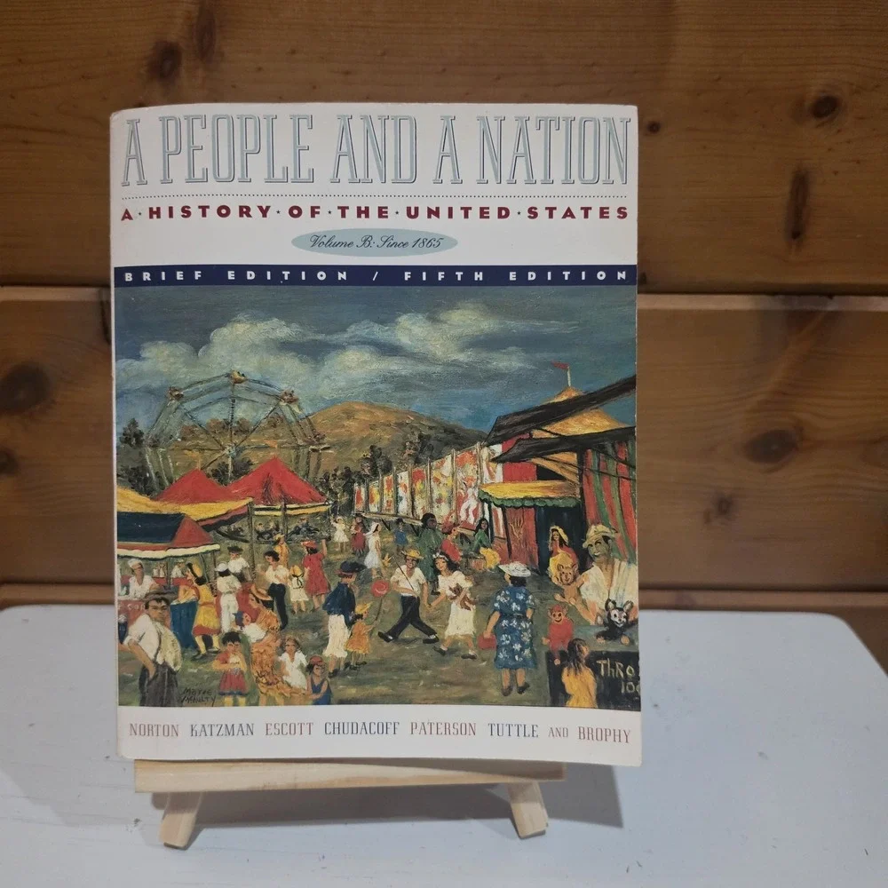 A People and a Nation: A History - Paperback, by Norton Mary Beth; 9780395921333